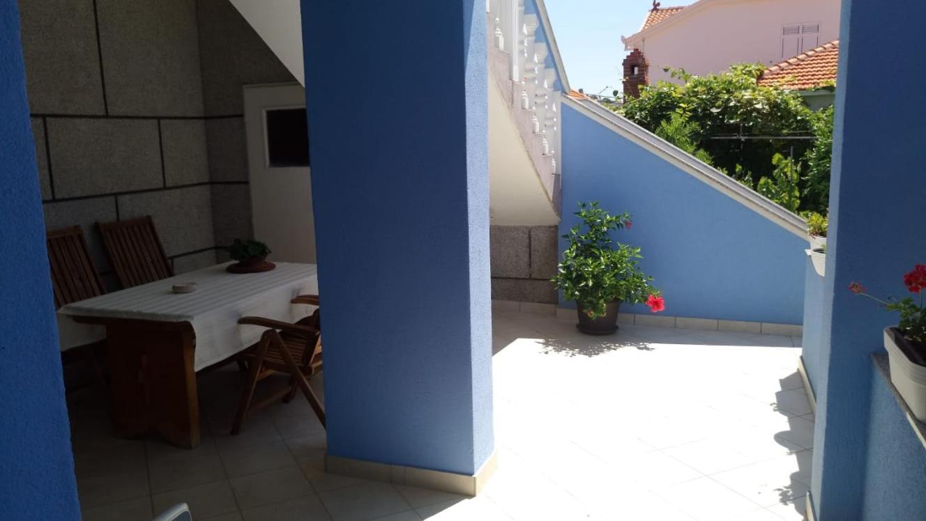 Blue Apartment *